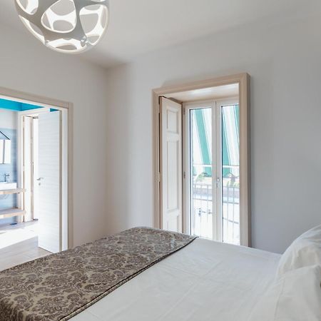 Suite Riviera 84 Napoli Bagian luar foto