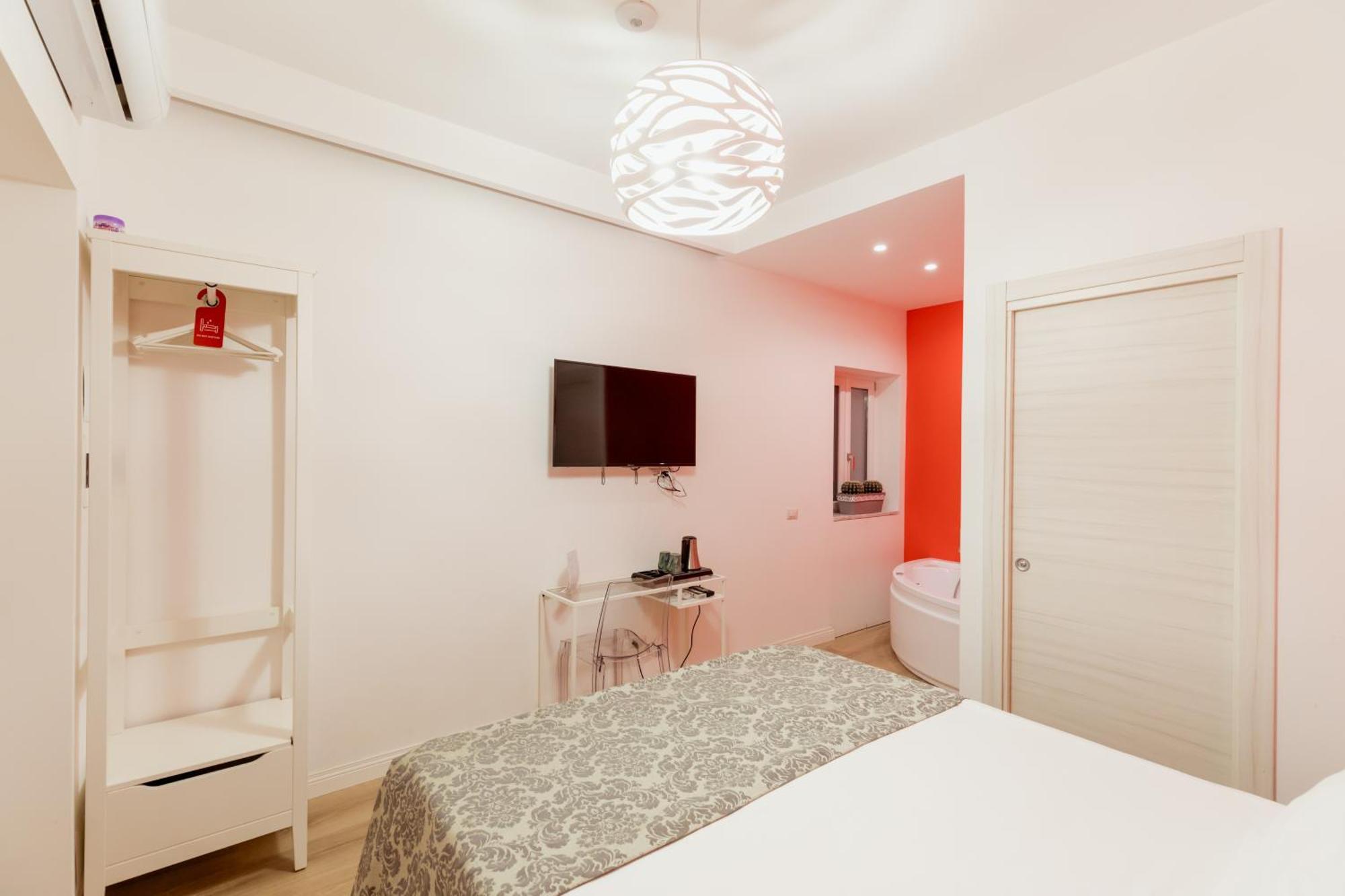Suite Riviera 84 Napoli Bagian luar foto